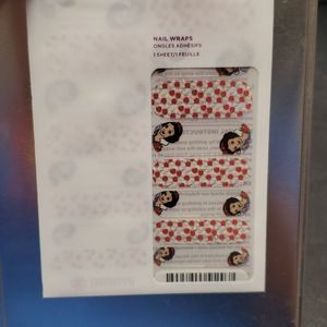 Snow White Jamberry Wrap